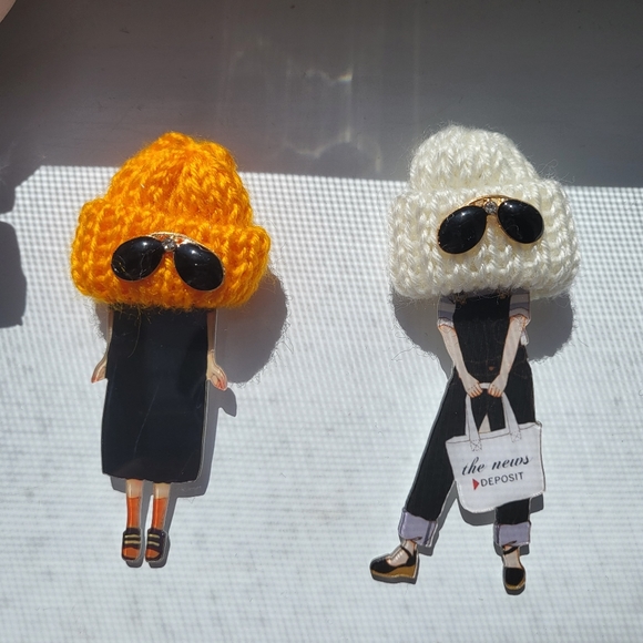 2 New! cute acrylic brooches/pins, girl with wool hat and glasses badges - Picture 1 of 5